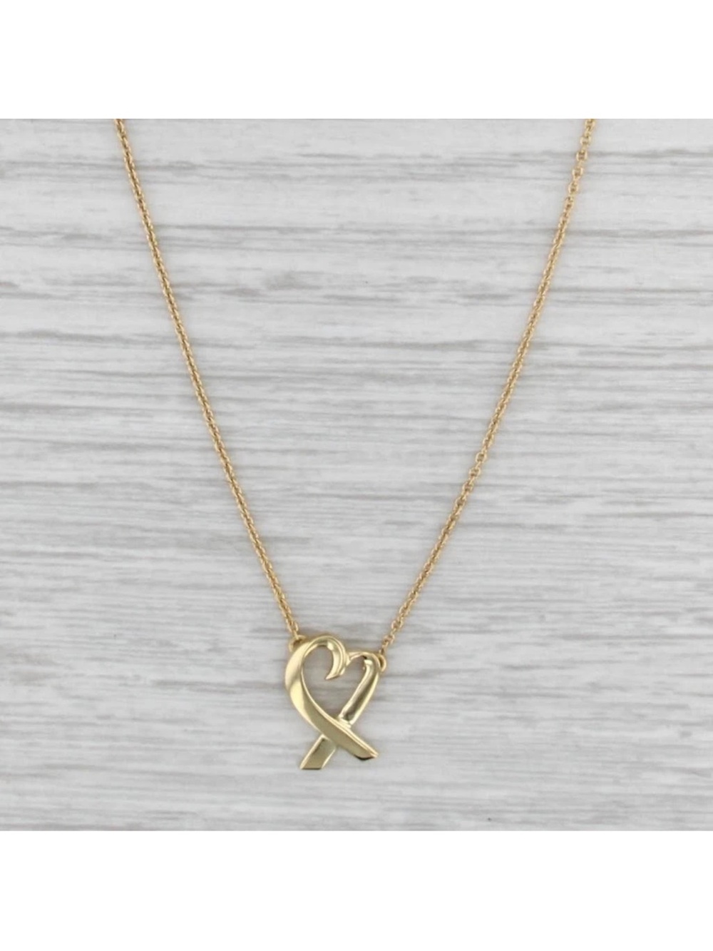 Tiffany & Co. 750 Solid Yellow Gold Loving HeartPendant Necklace